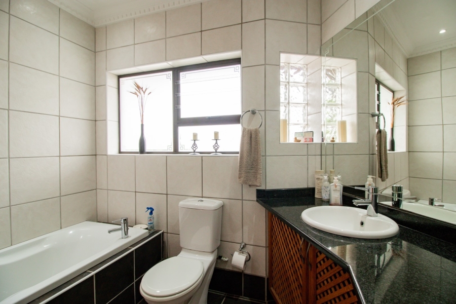 3 Bedroom Property for Sale in Vincent Heights Eastern Cape